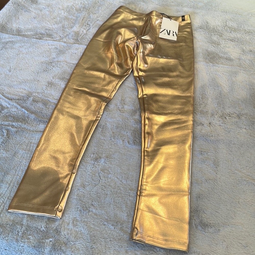 SUPER cool Zara kids metallic gold leggings, size 10, new with tags, never worn.